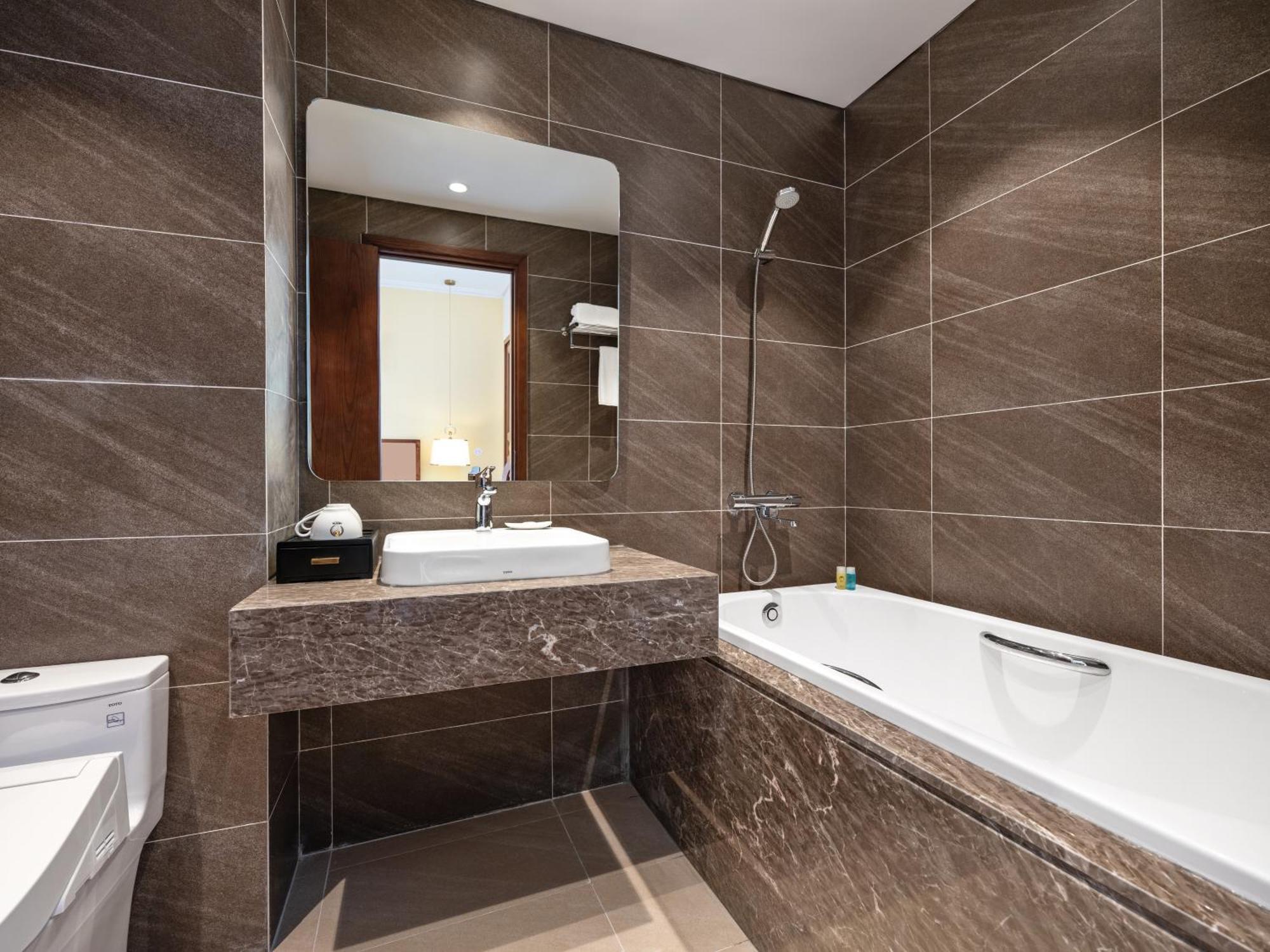 Nesta Hotel & Spa 하노이 외부 사진